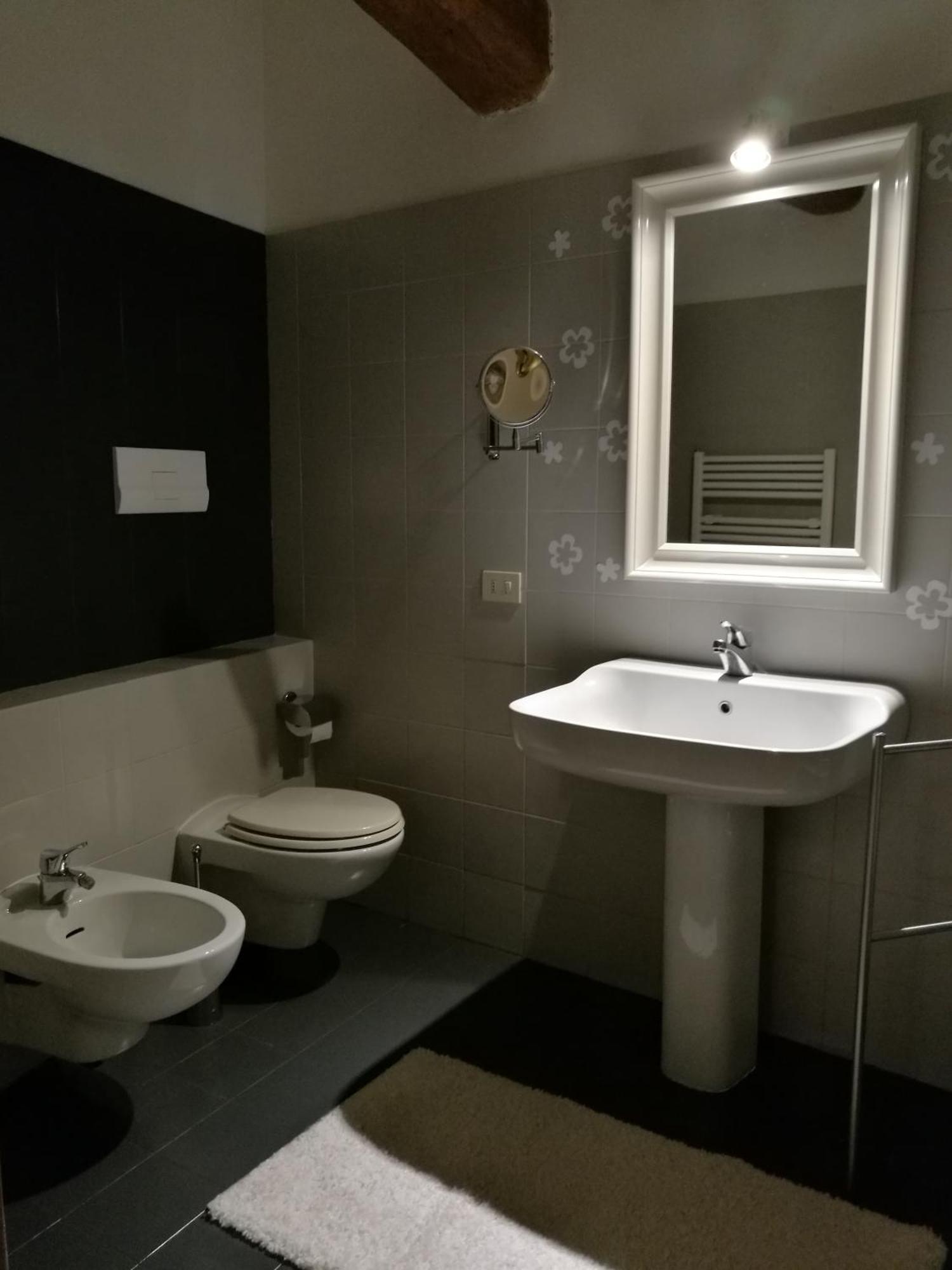 Palazzo Bargellini Panzacchi Apartments โบโลญญา ภายนอก รูปภาพ